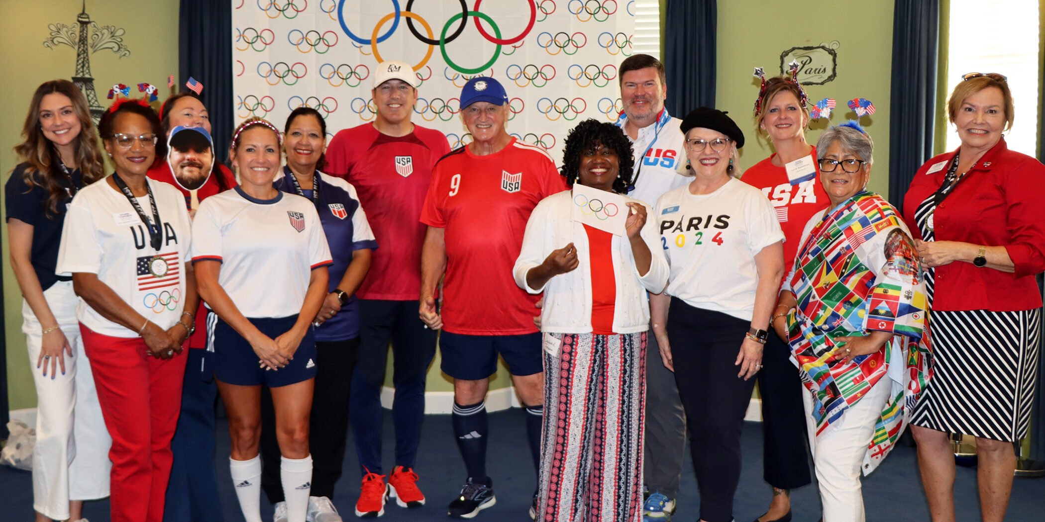 IMG_0178E_Group (002) IMG_0178E_Group (002)